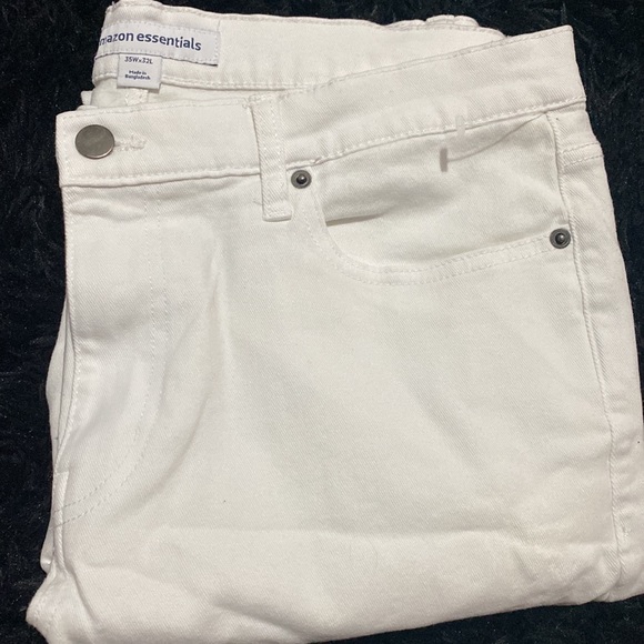 Amazon Essentials Men’s white jeans - Picture 4 of 5